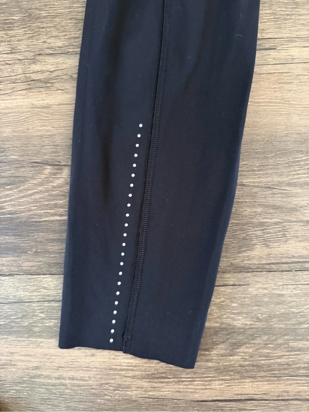 Lululemon athletica Fast & Free 7/8 Black High-Rise Leggings Reflective Detail 2